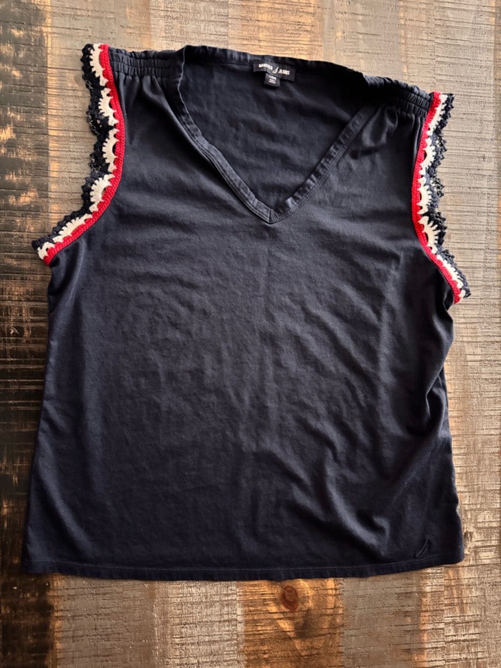 Sleeveless V-Neck Short Red White & Blue Crochet Borders Nautical Brand Large